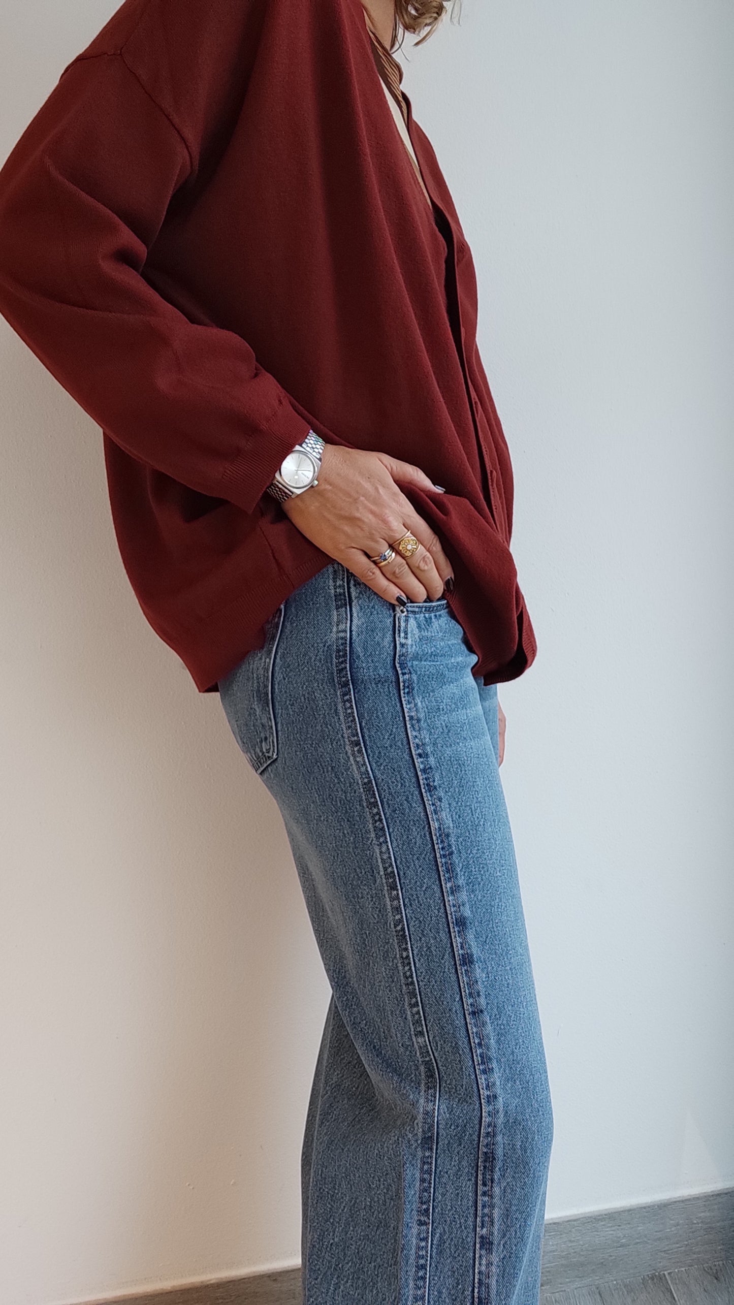 JEANS GAMBA LARGA CON CUCITURA