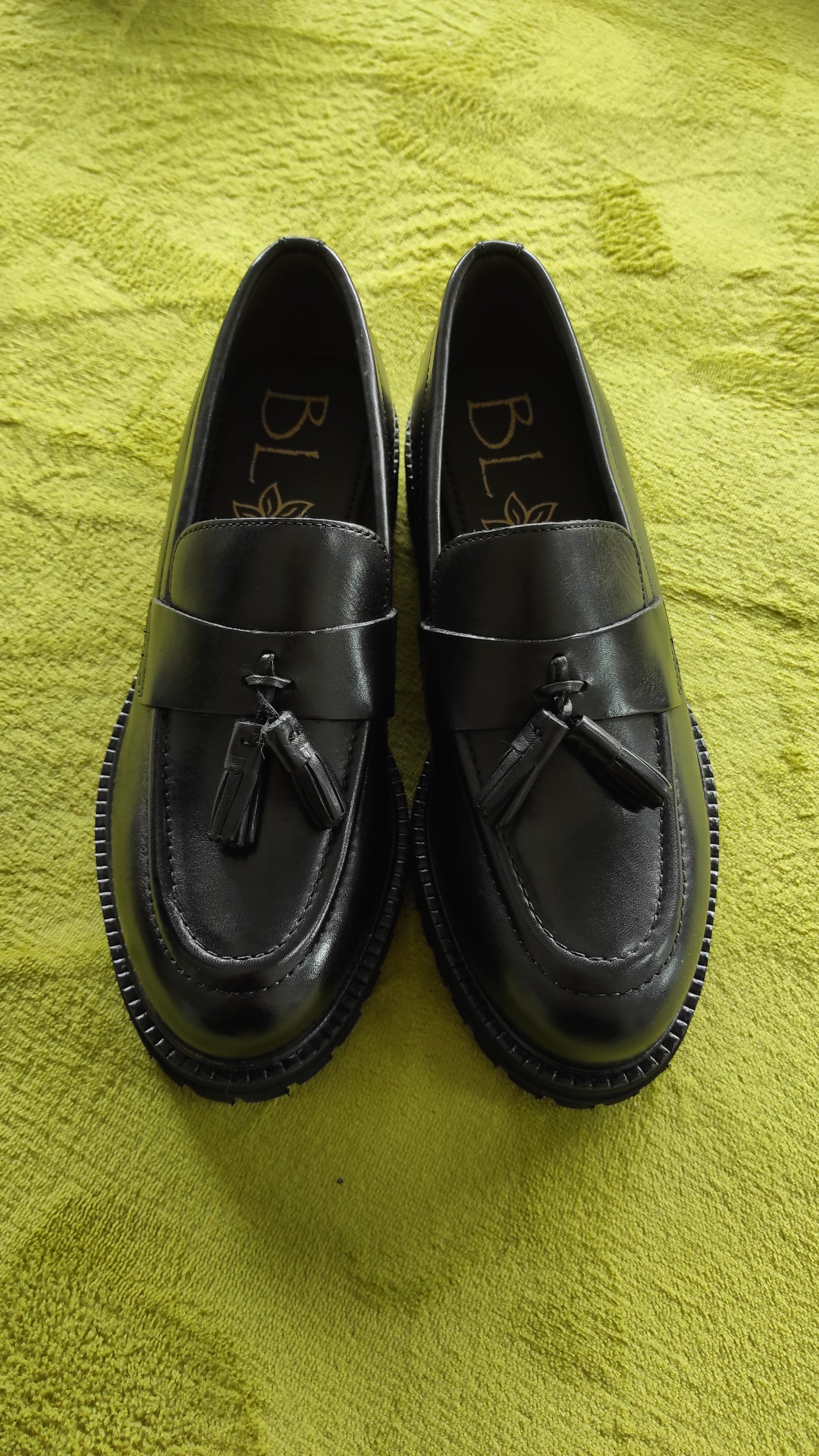 MOCASSINO IN PELLE NERA