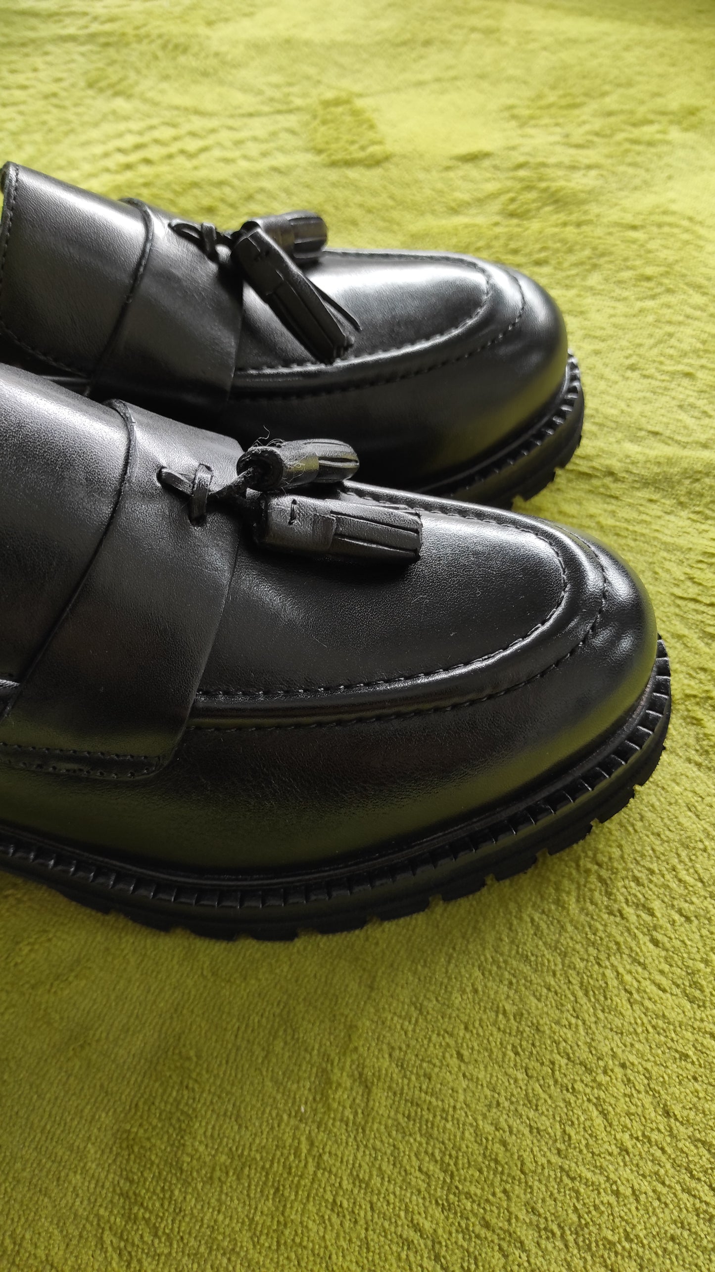 MOCASSINO IN PELLE NERA