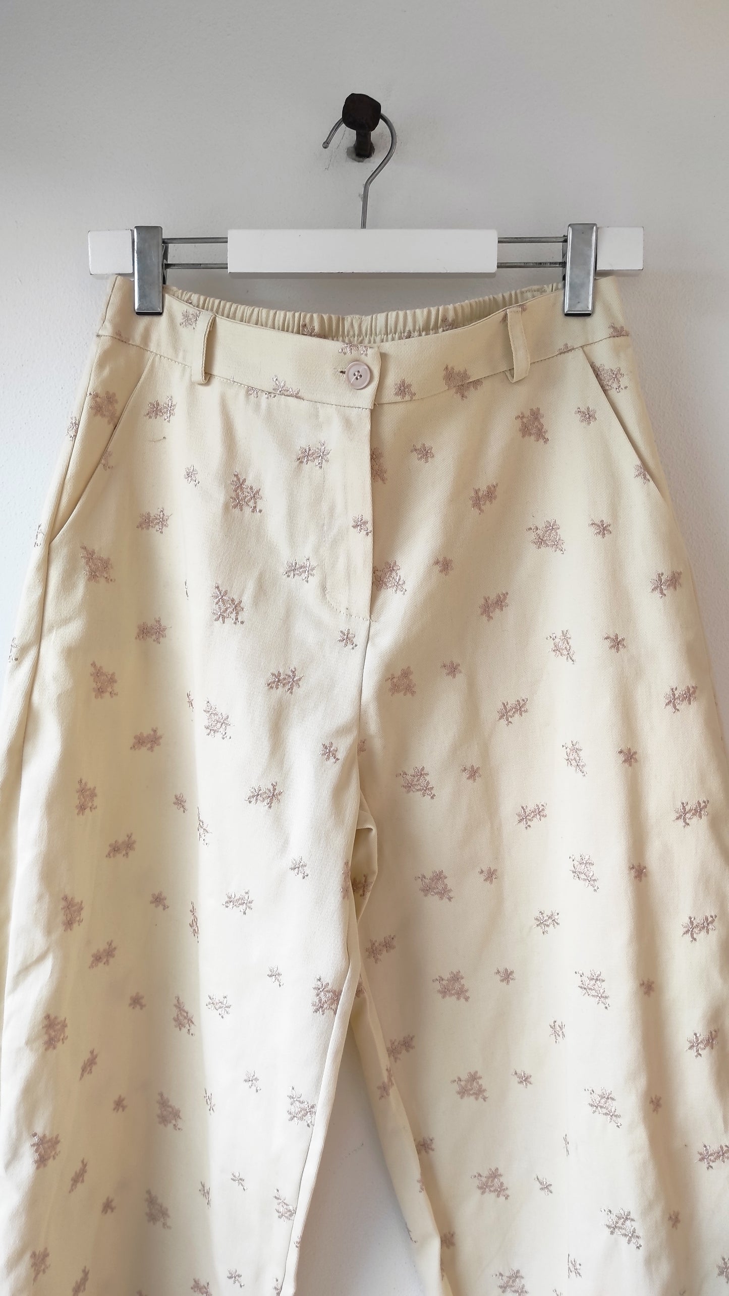PANTALONI RICAMATI