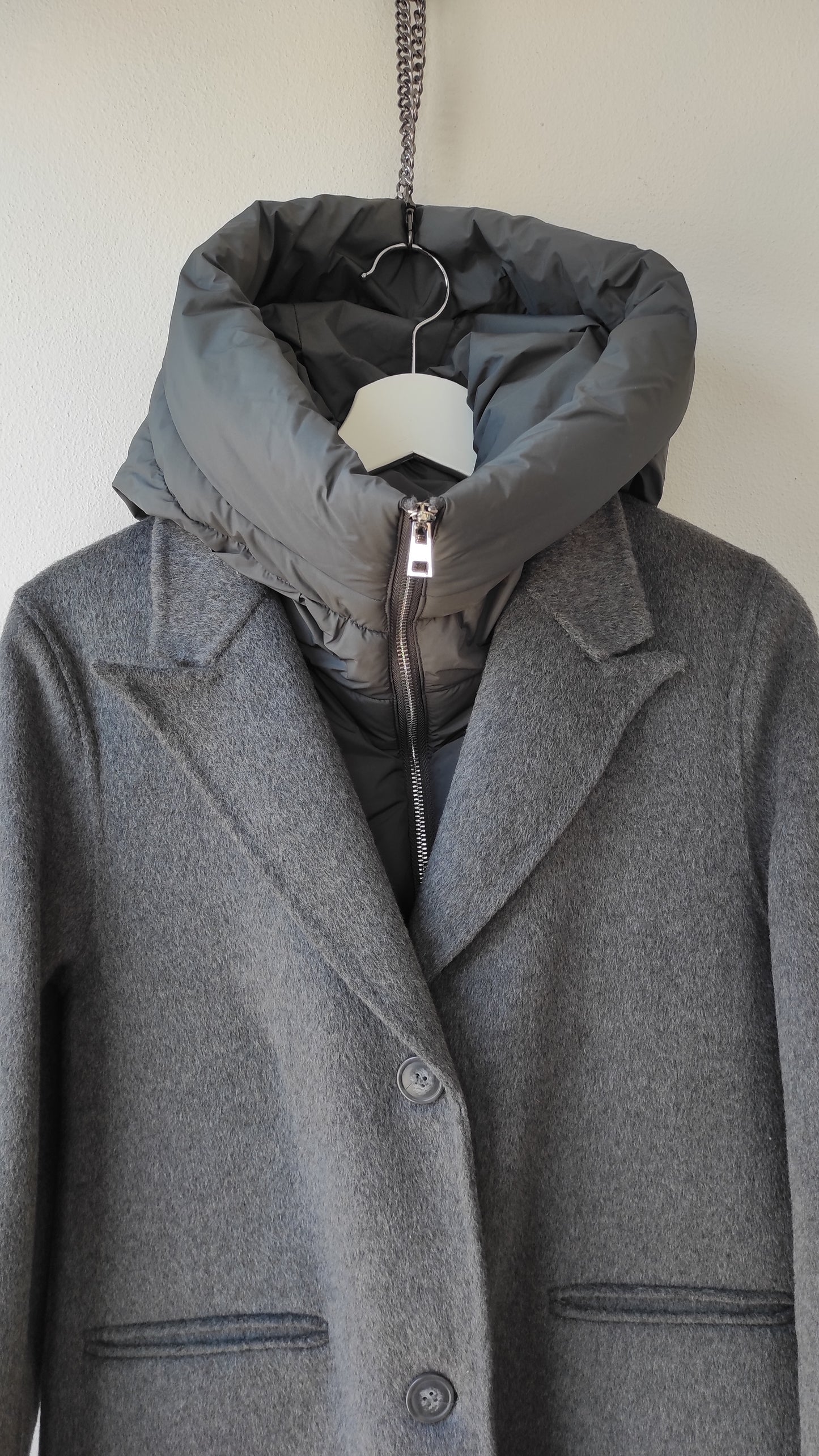 CAPPOTTO CON SPACCHI